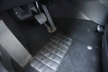 Otomatik siyah yumuşak araba paspası