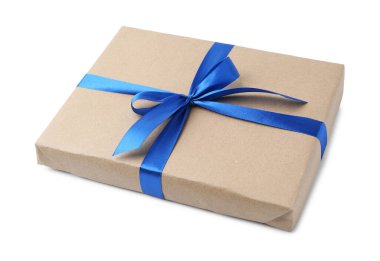 beyaz izole mavi fiyonklu hediye kutusu