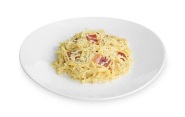 Pastırmalı Carbonara makarnası.
