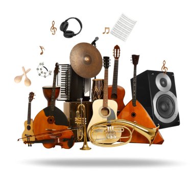 Beyaz havada farklı müzik aletleri