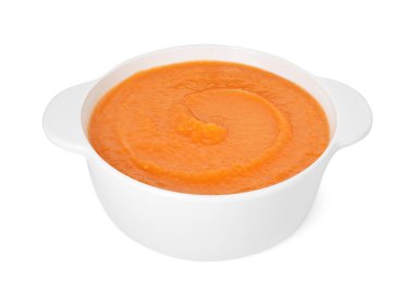 Beyaz üzerine izole edilmiş lezzetli patates çorbası.