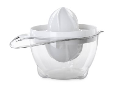 Beyaza izole edilmiş bir plastik meyve sıkacağı. Mutfak aracı