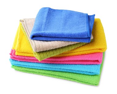Beyaz üzerine izole edilmiş farklı mikrofiber bezleri yığın