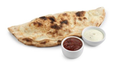Beyaz soslu leziz calzone.