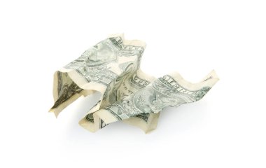 Buruşmuş bir dolar banknot beyaza izole edilmiş.
