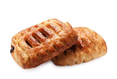 Lezzetli puf börekleri, beyaz üzerine izole edilmiş meyveler.