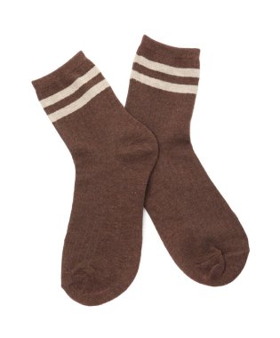 Bir çift yumuşak çorap beyaz, üst görünümde izole