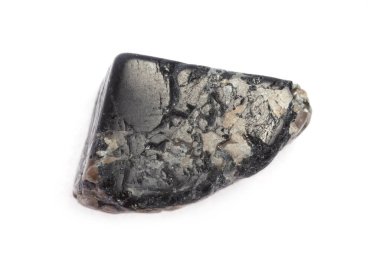 Güzel dumanlı topaz beyazda izole edilmiş. Doğal değerli taş.