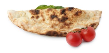 Taze fesleğen ve beyaz domatesli leziz calzone.