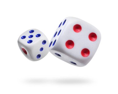 Beyaz arka planda havada iki zar