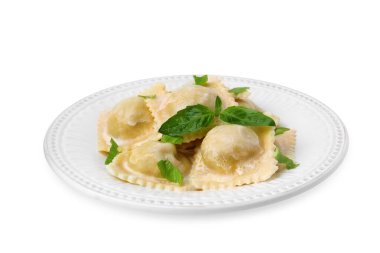 Peynirli ve fesleğenli leziz ravioli.