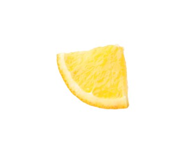 Beyaza izole edilmiş sulu portakal dilimi.