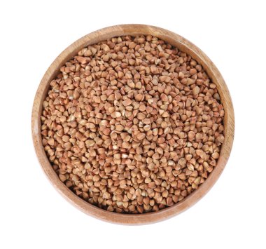 Kabın içindeki çiğ karabuğday beyazda izole edilmiş, üst manzara