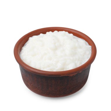 Beyaz kasedeki lezzetli sütlaç.