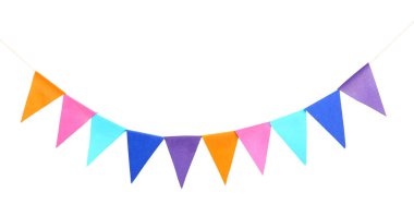 Beyaz renkte renkli parti bayrakları. Şenlik Dekoru