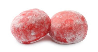 Beyazda izole edilmiş nefis mochi. Geleneksel Japon tatlısı