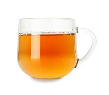 Beyaz bardakta izole edilmiş Aromatik çay.