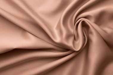 Mocha mousse tonunda ipek kumaş, yakın plan. 2025 yılının moda rengi