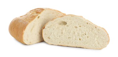 Beyaz üzerine izole edilmiş taze ekmek parçaları.