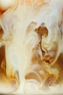 Arka plan olarak buzlu ve sütlü kahve, yakın plan