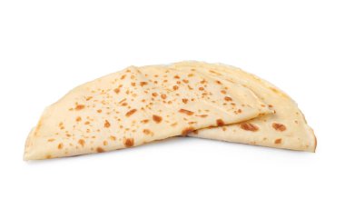 Lezzetli katlanmış krepler beyazda izole edilmiş. Fransız mutfağı.