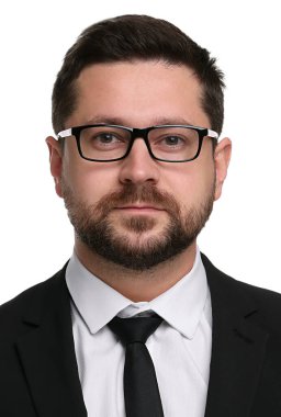 Pasaport fotoğrafı. Beyaz arkaplanda insan portresi