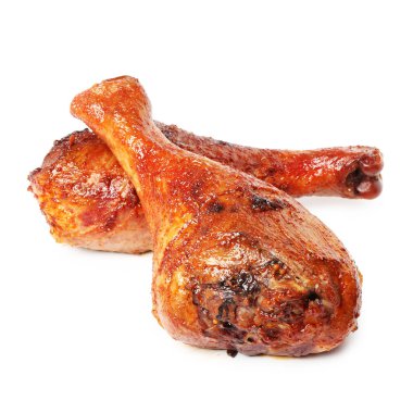 Beyaza izole edilmiş lezzetli hindi budu.