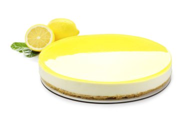 Taze meyve ve yeşil yapraklı leziz limonlu cheesecake.