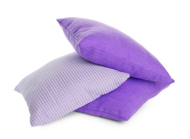 Mavi menekşe rengi yastıklar beyaza izole edilmiş.