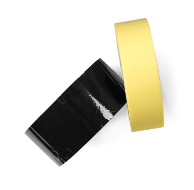 Yapıştırıcı ve maskeleme bantları beyaz, üst görünümde izole