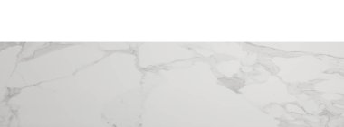 Boş mermer masa beyaza izole edilmiş. Tasarım için boşluk