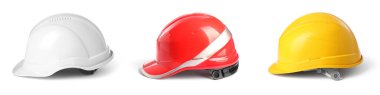 Sert şapkalar beyaz üzerine izole edilmiş, set. İnşaat malzemeleri
