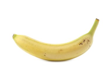 Olgun bir muz beyazda izole edilmiş.