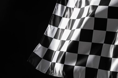 Siyah arkaplanda bir yarış bayrağı, metin için boşluk