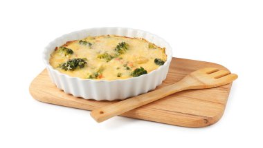 Lezzetli fırınlanmış sebze güveci.