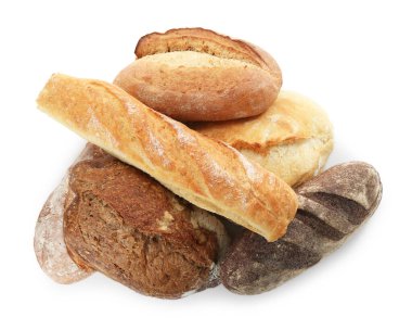 Farklı somunlar taze pişmiş ekmek beyaz, üst görünüm izole