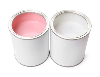 Beyaza izole edilmiş renkli boya kutuları