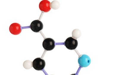 Beyaz üzerinde izole edilmiş niasin molekülü (B3 vitamini). Kimyasal model