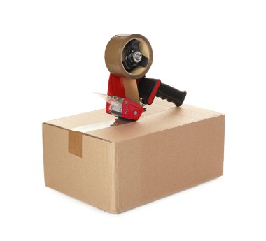 Yapıştırıcı bant ve karton kutu beyaz üzerinde izole