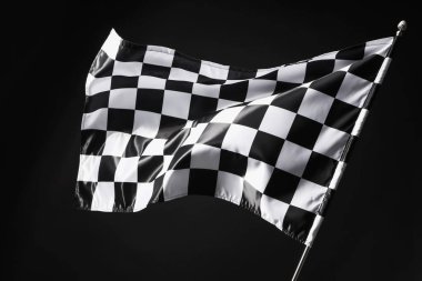 Siyah arkaplanda bir yarış bayrağı