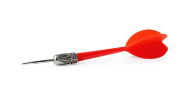 Bir kırmızı ok beyaz üzerine izole edilmiş.