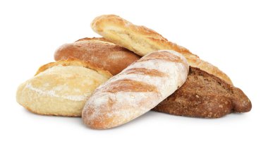 Farklı somunlar, taze pişmiş ekmek, beyaz üzerine izole edilmiş.