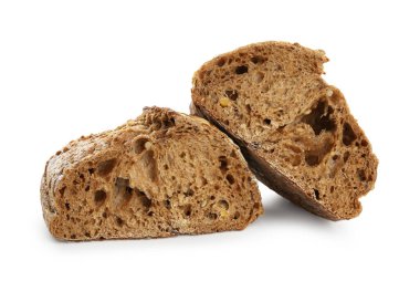 Beyaz üzerine izole edilmiş taze ekmek parçaları.