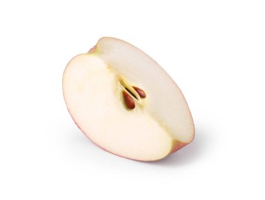 Taze olgun elma parçası beyaza izole edilmiş.