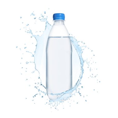 Bir şişe su ve beyaz arka planda sıçramalar.