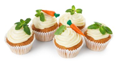 Nane şekerli havuçlu kekler.