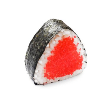 Beyaz arka planda lezzetli tobiko onigiri (Japon pirinç topu)