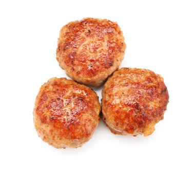 Üç leziz kavrulmuş köfte, beyaz, üst manzara