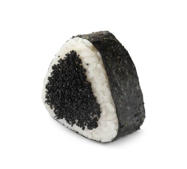 Beyaz arka planda lezzetli tobiko onigiri (Japon pirinç topu)
