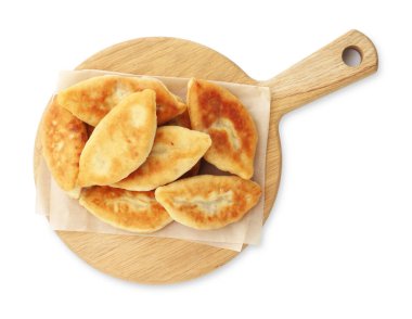 Lezzetli kızarmış pirizky (doldurulmuş turtalar) beyaz, üst görünümde izole